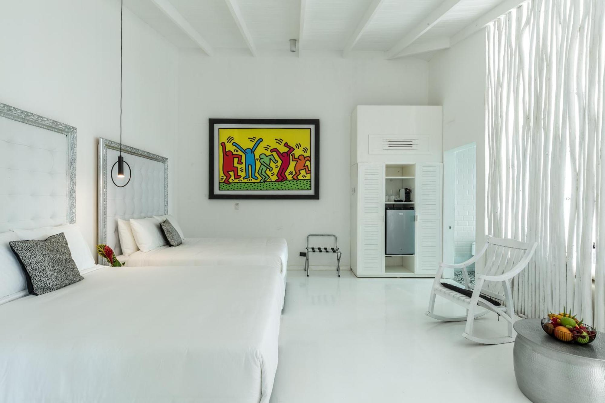 Gigi Brown Beachfront Santa Teresa Мал Паис Стая снимка