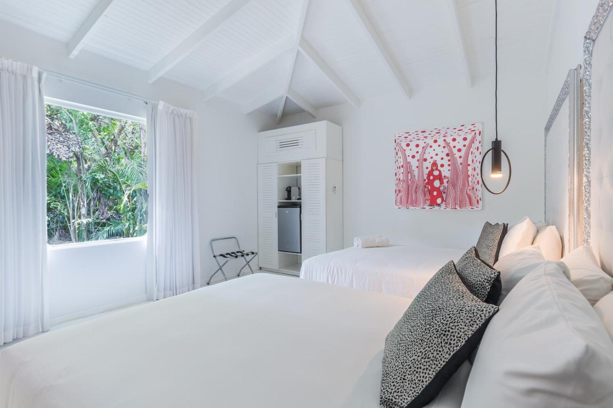 Gigi Brown Beachfront Santa Teresa Мал Паис Стая снимка